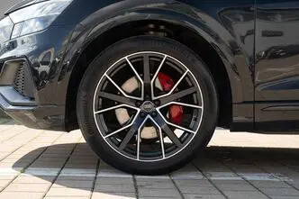 Audi Q8, 3.0, 210 kW, дизель, автомат, полный привод