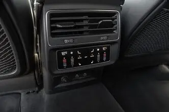 Audi Q8, 3.0, 210 kW, дизель, автомат, полный привод