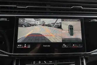Audi Q8, 3.0, 210 kW, дизель, автомат, полный привод