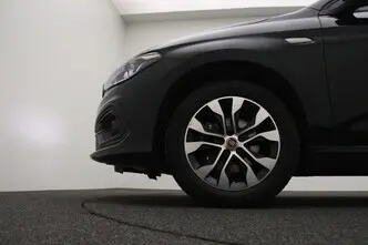 Fiat Tipo, 1.0, 73 kW, hybrid, manual, front-wheel drive