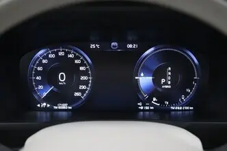 Volvo XC90, 2.0, 223 kW, plug-in hybrid, automatic, front-wheel drive