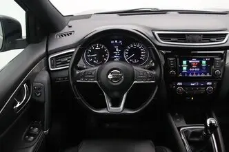 Nissan Qashqai, 1.3, 117 kW, petrol, manual, front-wheel drive