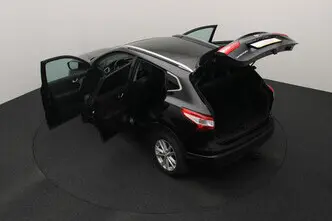 Nissan Qashqai, 1.6, 96 kW, diesel, automatic, front-wheel drive