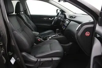 Nissan Qashqai, 1.6, 96 kW, diesel, automatic, front-wheel drive