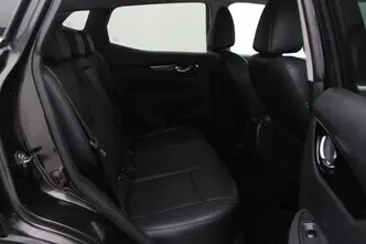 Nissan Qashqai, 1.6, 96 kW, diesel, automatic, front-wheel drive