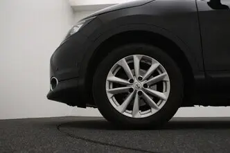 Nissan Qashqai, 1.6, 96 kW, diesel, automatic, front-wheel drive