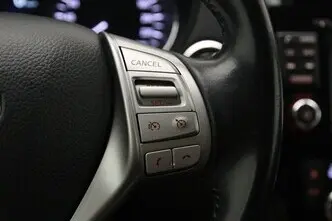 Nissan Qashqai, 1.6, 96 kW, diesel, automatic, front-wheel drive