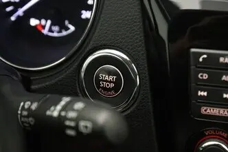 Nissan Qashqai, 1.6, 96 kW, diesel, automatic, front-wheel drive