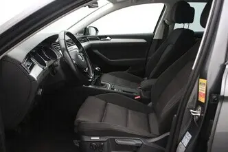 Volkswagen Passat, 1.4, 110 kW, petrol, manual, front-wheel drive