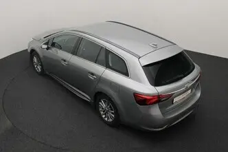 Toyota Avensis, 1.8, 108 kW, petrol, manual, front-wheel drive