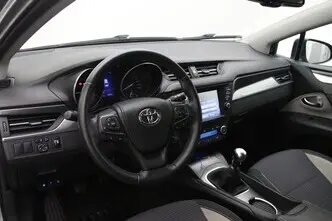 Toyota Avensis, 1.8, 108 kW, petrol, manual, front-wheel drive