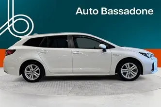Suzuki Swace, 1.8, 90 kW, hybrid, automatic, front-wheel drive