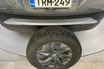 Peugeot e-2008, electric, automatic, front-wheel drive
