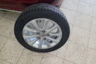 Toyota Auris, 1.8, 73 kW, hübriid, automaat, esivedu