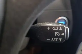 Toyota Auris, 1.8, 73 kW, hübriid, automaat, esivedu