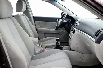 Hyundai Sonata, 2.4, 119 kW, petrol, manual, front-wheel drive