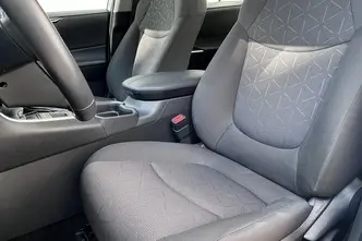 Toyota RAV4, 2.5, 131 kW, гибрид, автомат, передний привод