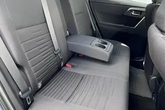 Toyota Auris, 1.6, 97 kW, бензин, автомат, передний привод