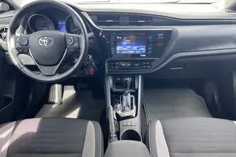Toyota Auris, 1.6, 97 kW, бензин, автомат, передний привод