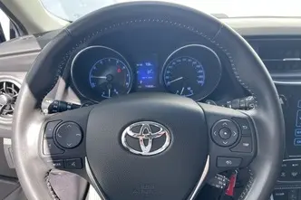 Toyota Auris, 1.6, 97 kW, бензин, автомат, передний привод