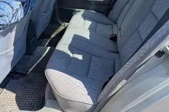 Mercedes-Benz C 200, 55 kW, дизель, механическая, задний привод