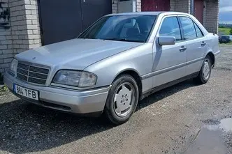 Mercedes-Benz C 200, 55 kW, дизель, механическая, задний привод