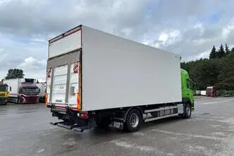 Volvo FM330, 250 kW, diisel, automaat