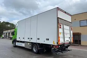 Volvo FM330, 250 kW, diisel, automaat