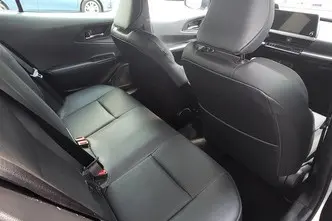 Toyota Prius, 2.0, 112 kW, pistikhübriid, automaat, esivedu