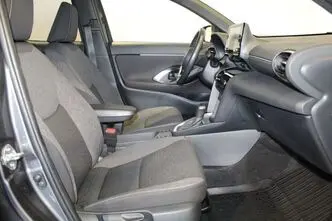 Toyota Yaris Cross, 1.5, 68 kW, гибрид, автомат, передний привод