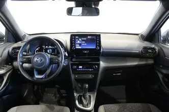 Toyota Yaris Cross, 1.5, 68 kW, гибрид, автомат, передний привод