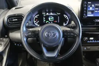 Toyota Yaris Cross, 1.5, 68 kW, гибрид, автомат, передний привод