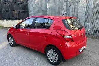 Hyundai i20, 1.4, 74 kW, бензин, автомат, передний привод