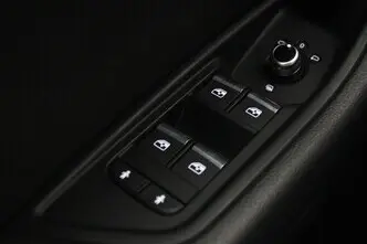 Audi A4, 2.0, 140 kW, бензин, автомат, передний привод