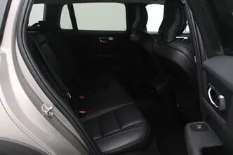 Volvo V60 Cross Country, 2.0, 184 kW, bensiin, automaat, nelikvedu