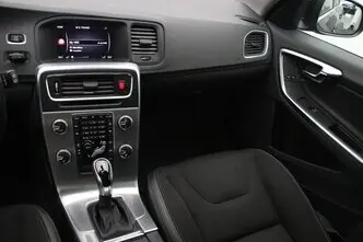 Volvo V60, 2.0, 88 kW, diisel, automaat, esivedu