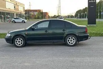 Volkswagen Passat, 1.6, 74 kW, bensiin, manuaal, esivedu