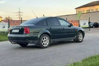 Volkswagen Passat, 1.6, 74 kW, bensiin, manuaal, esivedu