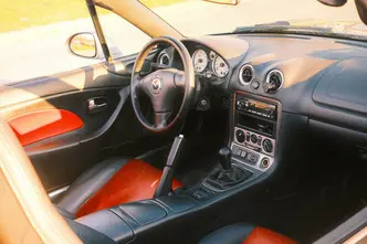 Mazda MX-5, 1.6, 81 kW, petrol, manual, rear-wheel drive