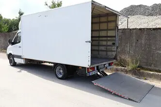 Mercedes-Benz Sprinter, 2.1, 149 kW, diesel, manual, rear-wheel drive