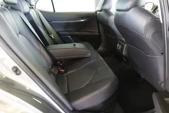 Toyota Camry, 2.5, 131 kW, hübriid, automaat, esivedu