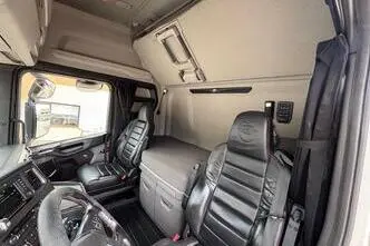 Scania S520, 382 kW, дизель, автомат