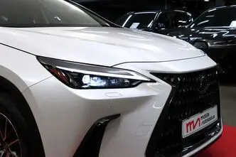 Lexus NX 350h, 2.5, 140 kW, hübriid, automaat, esivedu