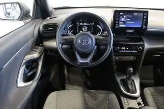 Toyota Yaris Cross, 1.5, 68 kW, hübriid, automaat, esivedu