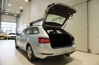 Škoda Superb, 1.4, 110 kW, bensiin, automaat, esivedu