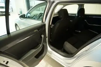 Škoda Superb, 1.4, 110 kW, bensiin, automaat, esivedu