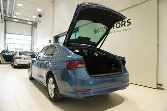 Škoda Octavia, 1.0, 81 kW, hübriid, automaat, esivedu