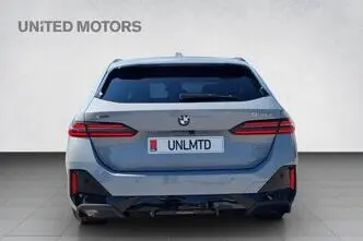 BMW 520, 2.0, 145 kW, гибрид, автомат, полный привод
