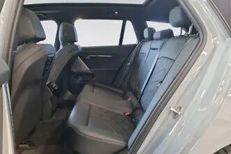 BMW 520, 2.0, 145 kW, гибрид, автомат, полный привод