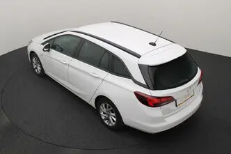 Opel Astra, 1.2, 81 kW, бензин, механическая, передний привод